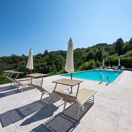 211 - Appartamento Acacia, Terrazza Giardino E Piscina Carro المظهر الخارجي الصورة